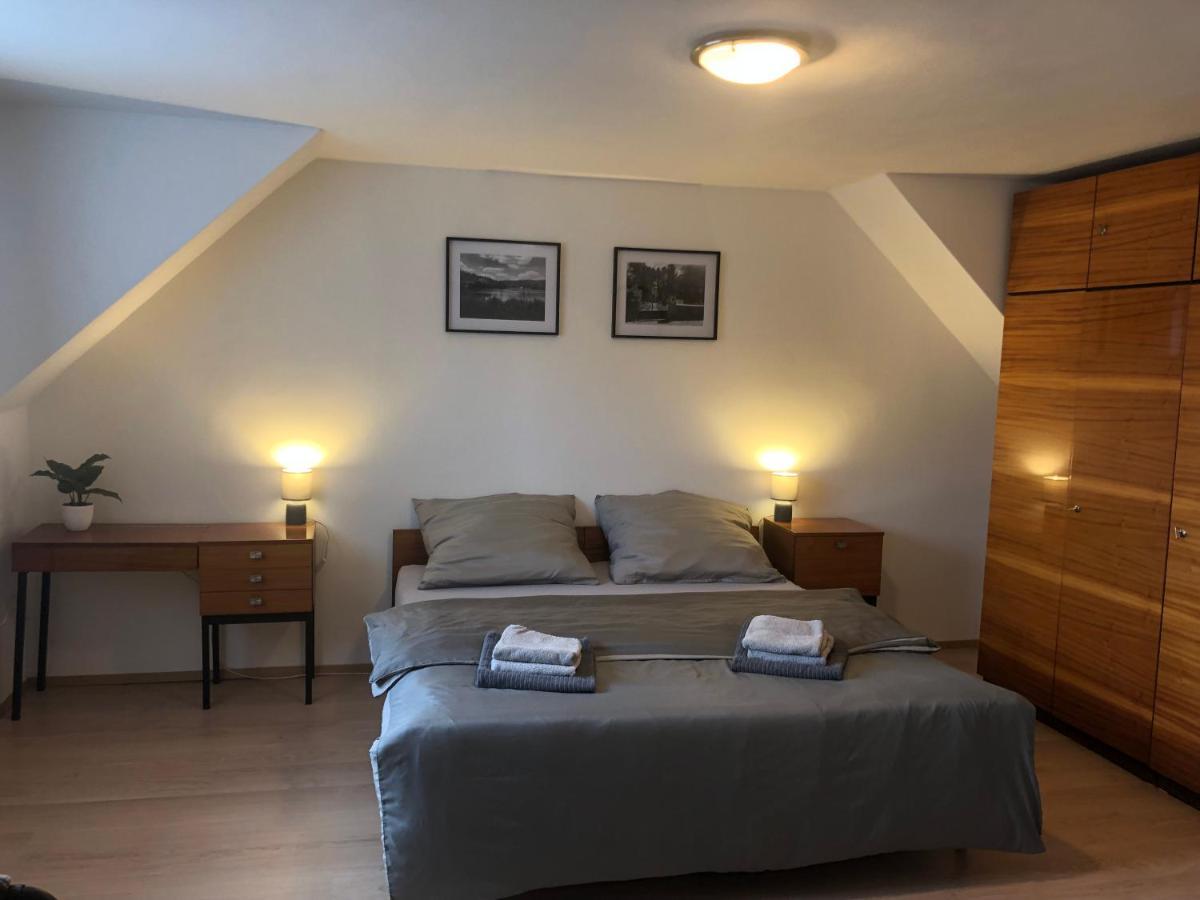 Apartmany Jevany Exterior photo